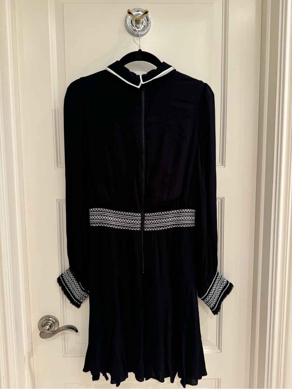 Alice + Olivia Bethany Tie-Neck Mini Dress - Picture 3 of 5